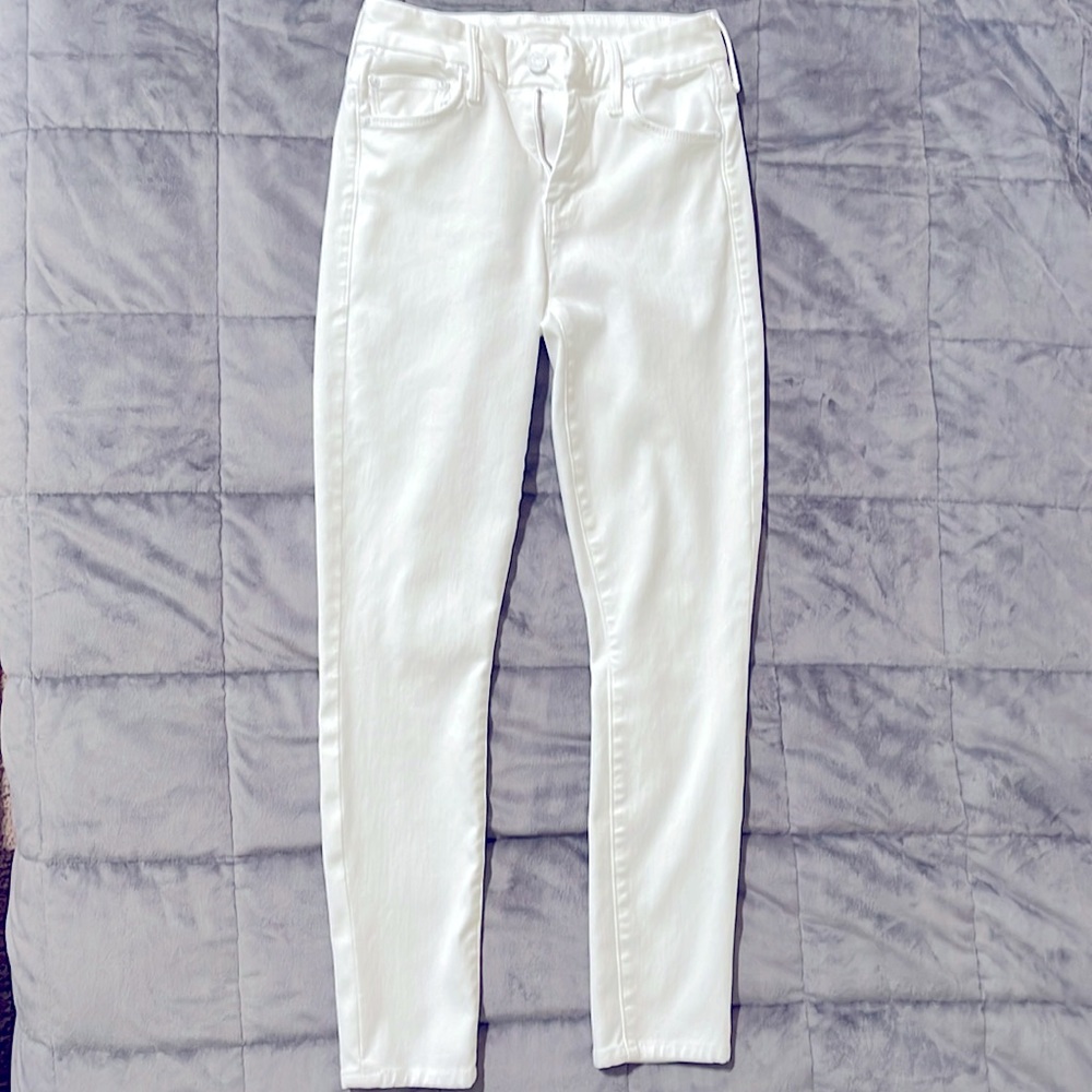 Women’s MOTHER Cropped White Denim, Size 24
